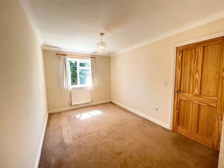 3 bedroom detached house to rent - Photo 5