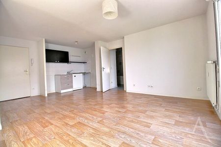 Location appartement 2 pièces, 44.27m², Bègles - Photo 2