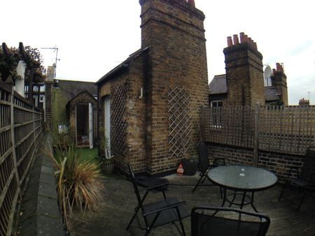 2 Bed Flat, Chester Way, SE11 - Photo 4