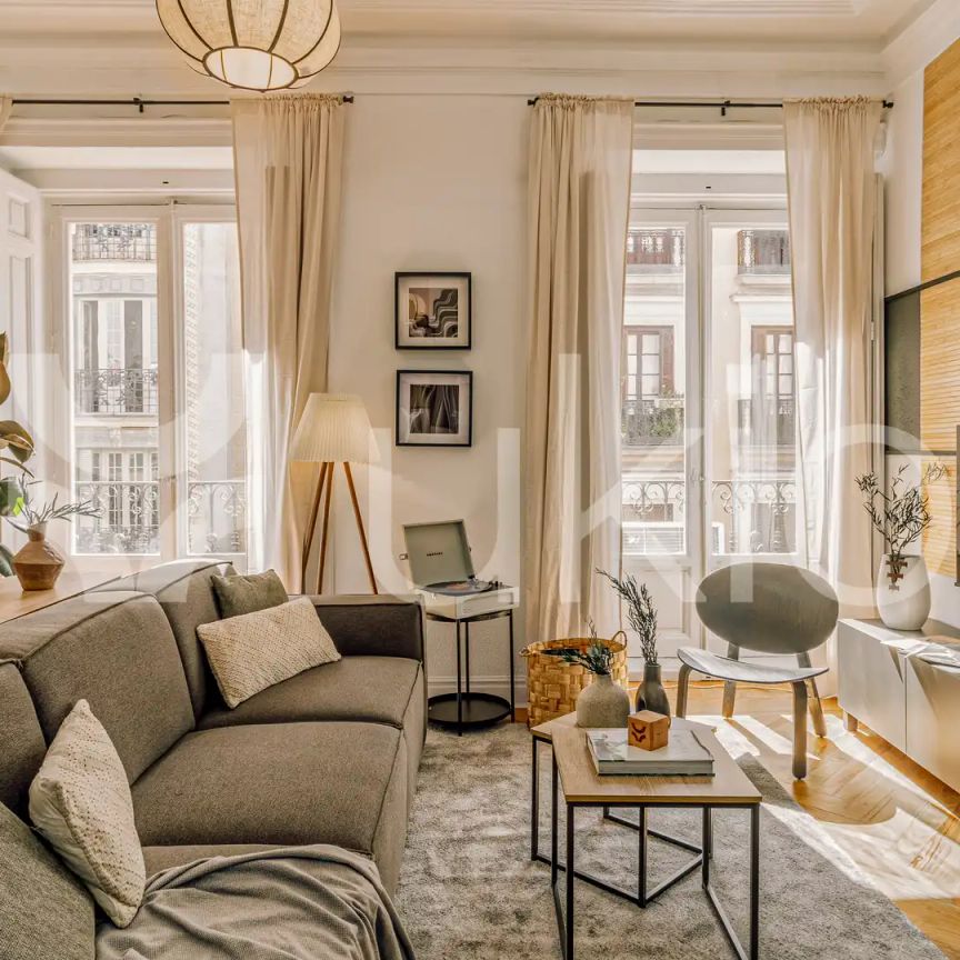 Apartamento de alquiler en Calle de Hortaleza, Justicia - Chueca - Foto 1