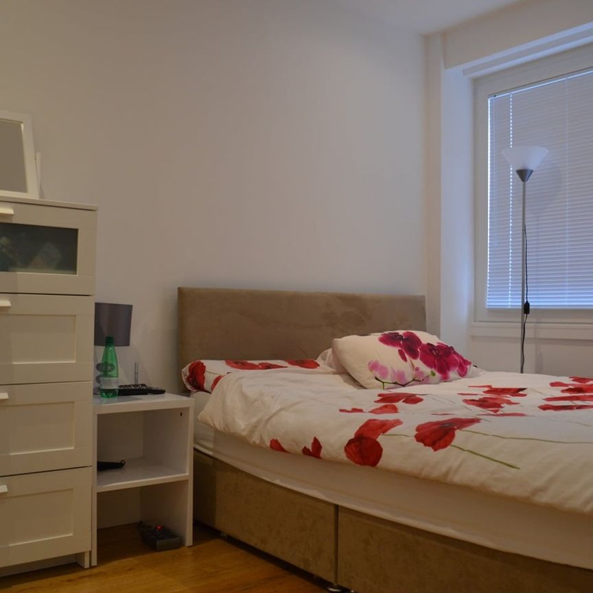 1 Bed Flat, Riverdale House, SE13 - Photo 1