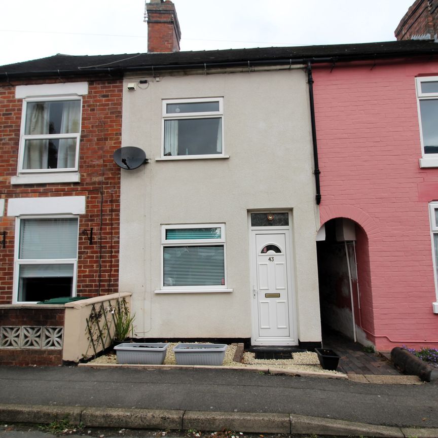 2 bedroom House for rent - Photo 1