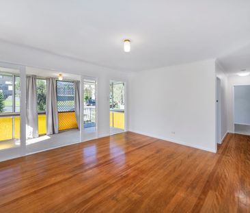 Family Comfort with Space, Style & a Pool in Everton Hills - Photo 1