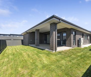 12 Courtney Street, Googong - Photo 3