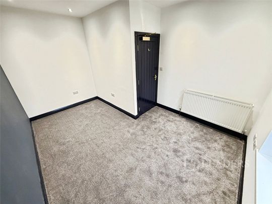 3 bedroom house to rent Harold Grove, Leeds, West Yorkshire, LS6 - Photo 1