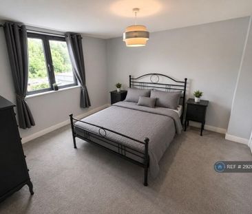 2 bedroom flat to rent - Photo 5