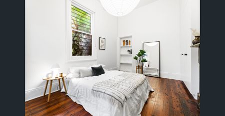 Unique Fitzroy living - Photo 4