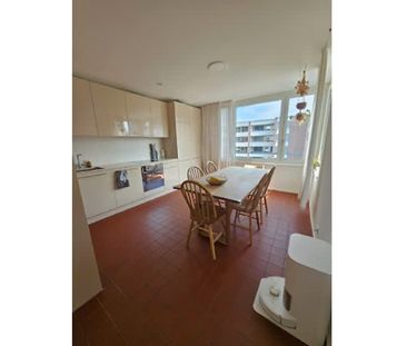 4.5 Zimmer, 103 m², 6. Stock - Photo 4