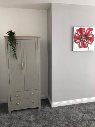 1 bed house share to rent in Burnley Road, Burnley, BB10 - Photo 1