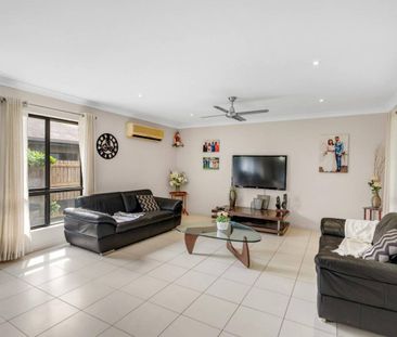 SENSATIONAL LIVING SPACE....SIZE & QUALITY - Photo 1