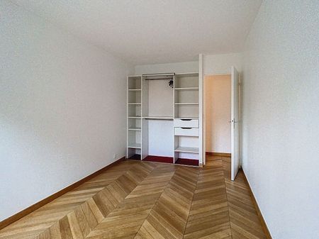 Apartment - Photo 2