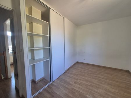 Location Maison 5 pièces 88m² LA TESTE DE BUCH 33260 - Photo 2