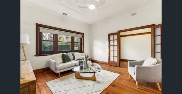 COASTAL COMFORT IN THE HEART OF CRIB POINT - Photo 1