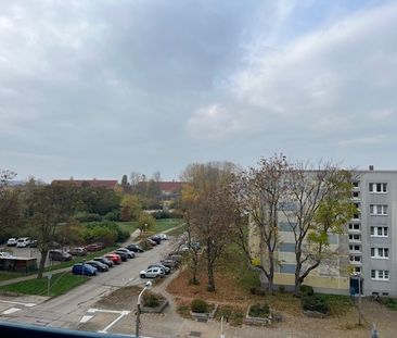 Mit WBS - Hoch oben: Single-Wohnung mit Balkon - Photo 6