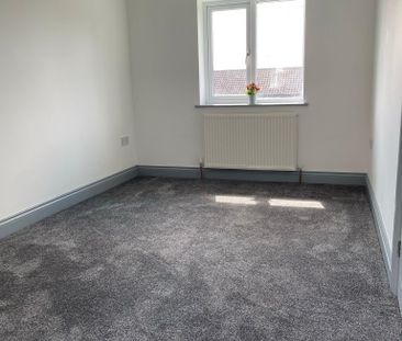 3 bed Terraced in Singleton Avenue Horwich, BOLTON, BL6 7DX - Photo 5