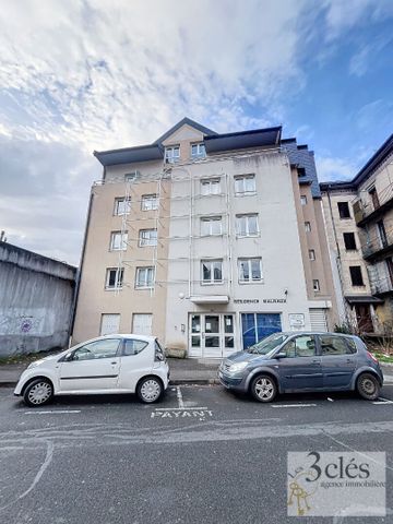 STUDIO MEUBLE AVEC TERRASSE 12 M² - Photo 3