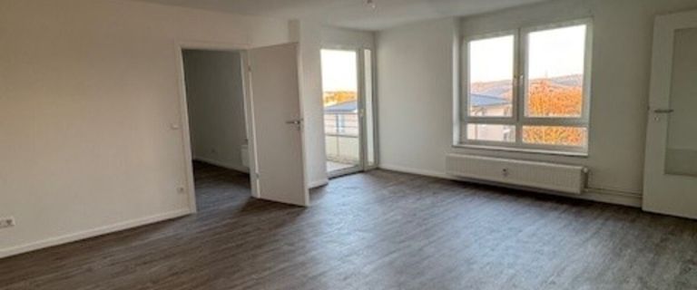 Zur Waldkampfbahn 32, 42327 Wuppertal - Photo 1