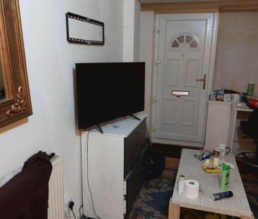 Room in a Shared House, Kingston Road, B9 - Photo 2
