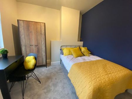 8 bedroom house to rent - Photo 4