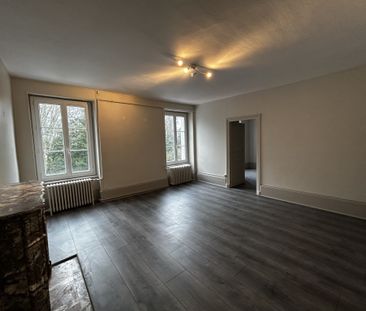 Location Appartement 2 pièces 81m² LE CREUSOT 71200 - Photo 1