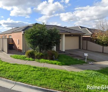 12 Rokewood Street, Burnside Heights, VIC 3023 - Photo 2