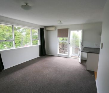 2 bedroom unit – UPSTAIRS - Photo 1