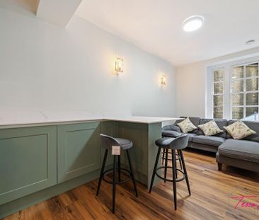 1 bedroom in a flat share to rent - Photo 1