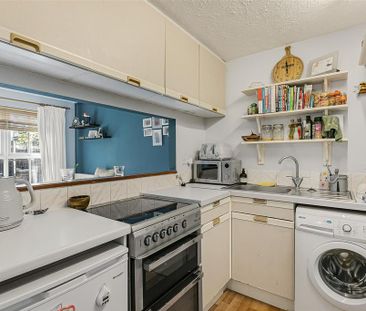 1 bedroom maisonette to rent - Photo 5