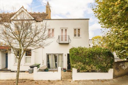 2 bedroom terraced house to rent - Photo 3