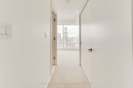 For Lease - 180 University Avenue Unit# 3205, Toronto, Ontario - Photo 3