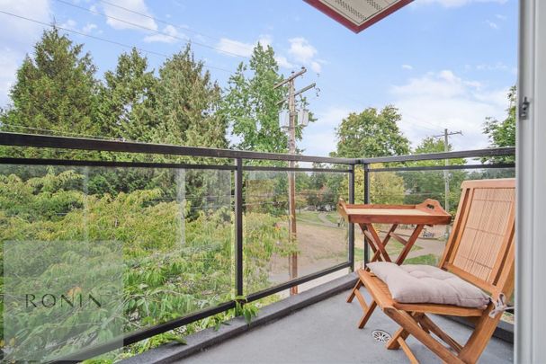659 East 8th Avenue apartment — Vancouver, BC (2-Bedroom) - 2 Bedroom - Photo 1