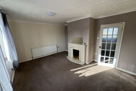 Addison Square - Photo 4