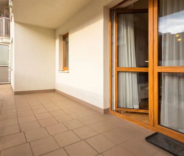 2 pokoje | duży balkon | garaż | spokojna okolica - Photo 4