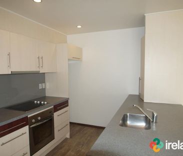 Modern Townhouse in Central Location - Photo 1