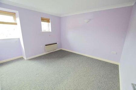 Eastlands, New Milton, Hampshire, BH25 - Photo 4