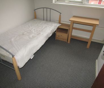 Room in a Shared House, Salford, M7 - Photo 5