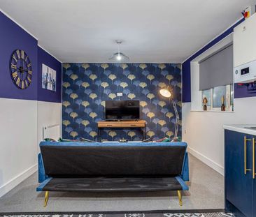Relax, Recharge, Repeat – A Peaceful House Share in Nuneaton - Photo 6