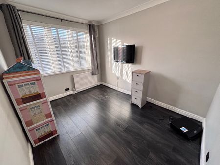 Kempton Road, Hull - Photo 2