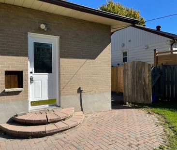 For Lease - 334 Stevenson Road Unit# Lower, Oshawa, Ontario - Photo 2