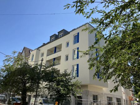 Neubau-Etagenwohnungen mit Fahrstuhl im Zentrum - Photo 2