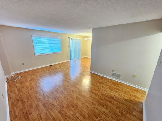 For Lease - 133 Creditstone Road, Brampton, Ontario - Photo 1