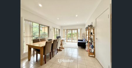 Tranquil Family Living in a Private, Green, and Convenient Enclave - Photo 4