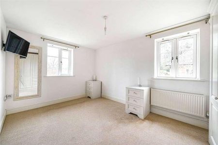 Sandy Lane, Woking, Surrey, GU22 - Photo 5