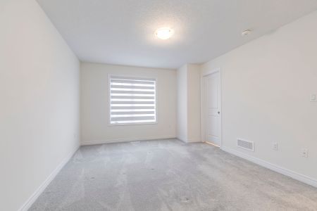 For Lease - 33 Beasley Grove, Hamilton, Ontario - Photo 4