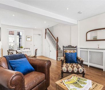 3 bedroom end of terrace house to rent - Photo 2