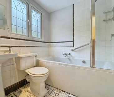 3 bedroom semi-detached house to rent - Photo 5