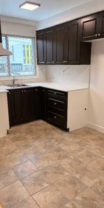 À VOIR 3 1/2 rénové appartement près métro Concorde - Photo 4