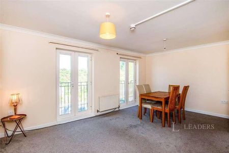 Ingles Drive, Worcester, Worcestershire, WR2 - Photo 2