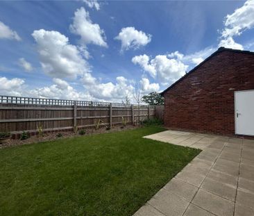 3 bedroom detached house to rent - Photo 5