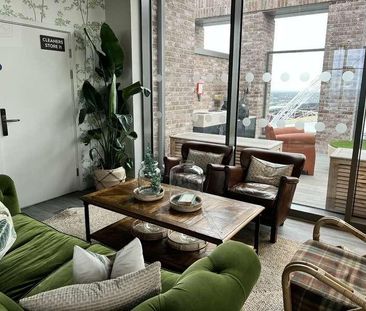 Wembley Park, Greater London, HA9 - Photo 3